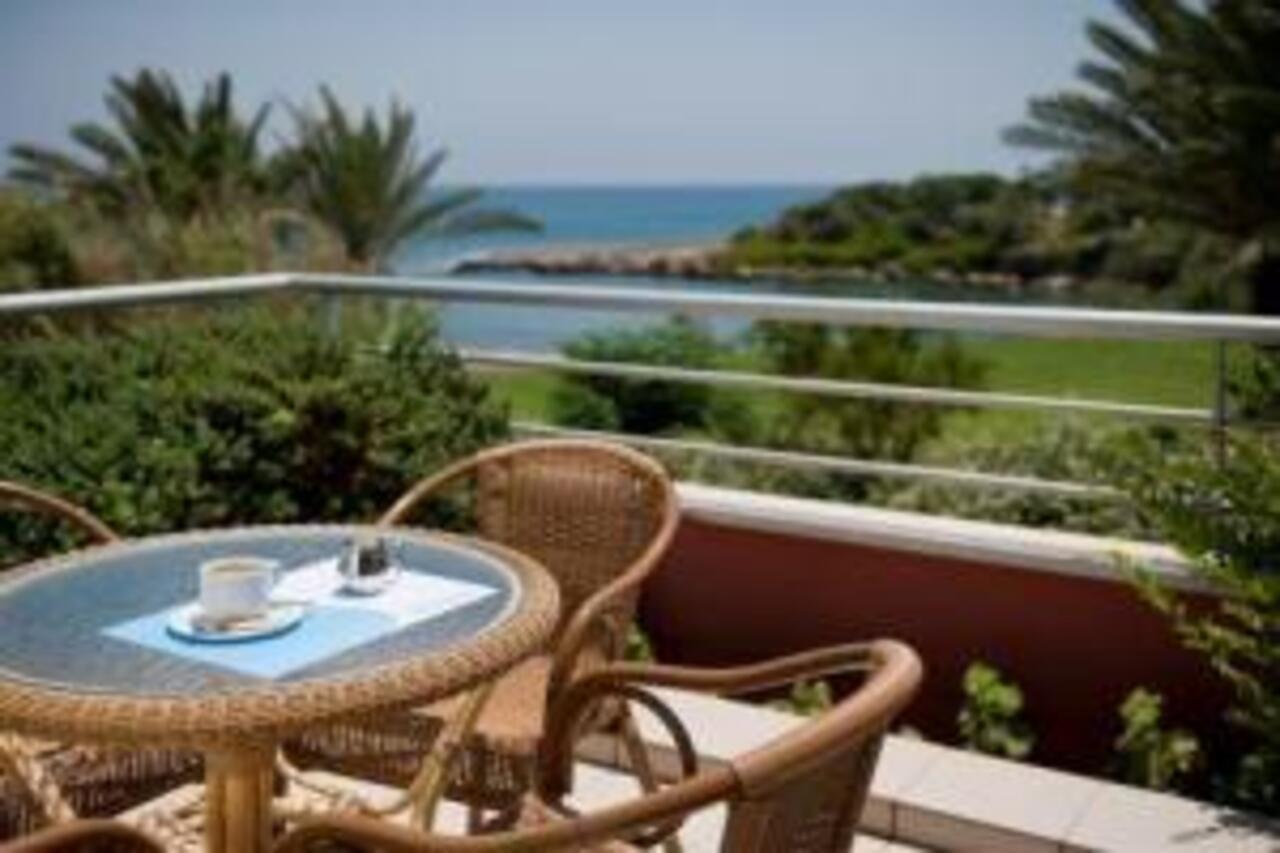 Sentido Kouzalis Beach Hotel Protaras Exterior photo