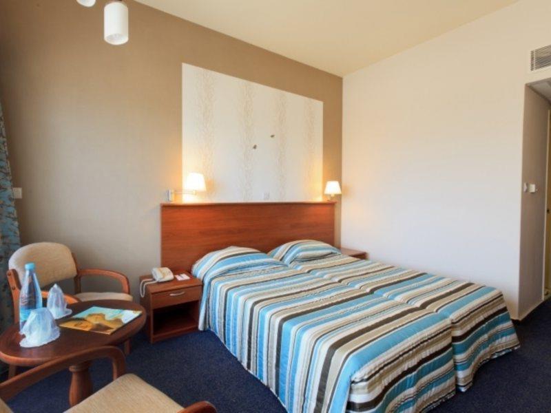 Sentido Kouzalis Beach Hotel Protaras Exterior photo